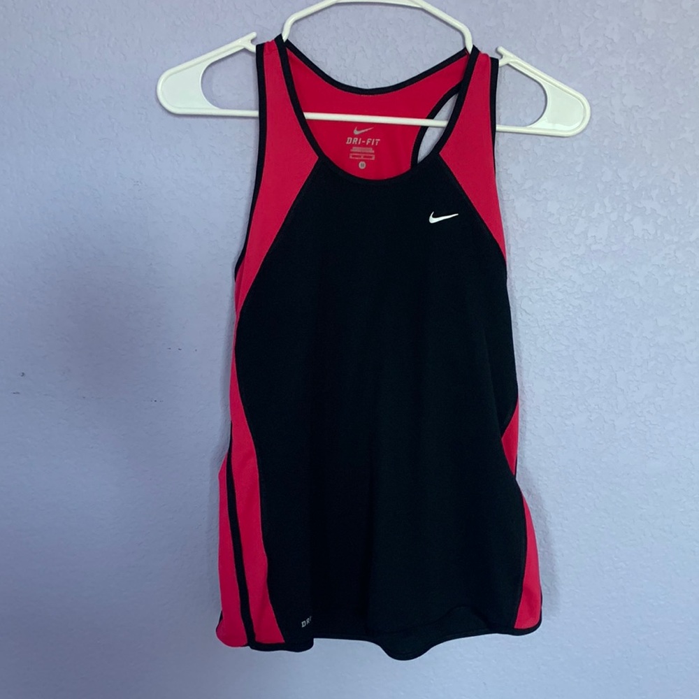 Nike workout tank